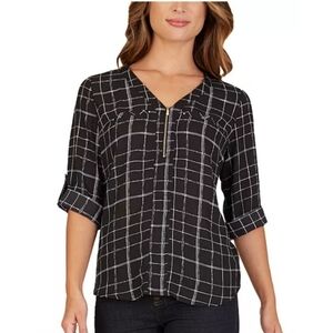 Woman's Windowpane Printed Elbow Sleeve Top